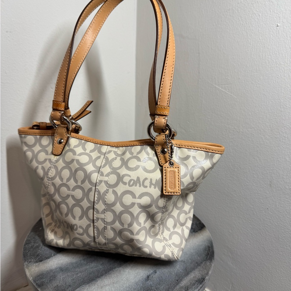 Mini Coach Cream Shoulder Bag with Leather Handles and Gold Hardware Y2K